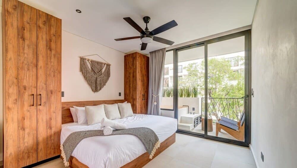 Jaguar Plus residence interior